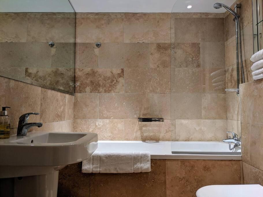 Boutique City Centre Flat By City Superhost Manchester Eksteriør billede